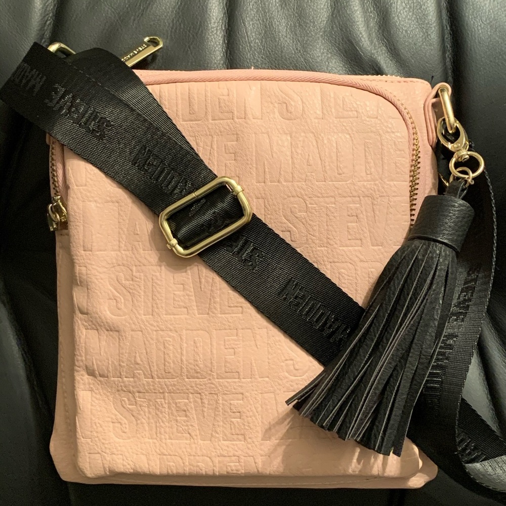 Steve Madden Bglamm Logo Pink Cross Body